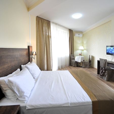 Rk Hotel Tbilisi Luaran gambar